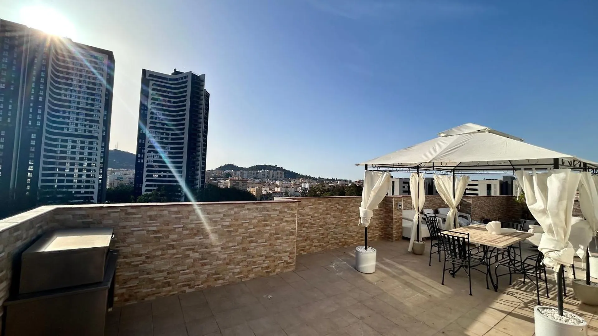 شقة Skyscraper Viewpoint Infinite Views - El Mirador Con Vistas Infinitas مالقة